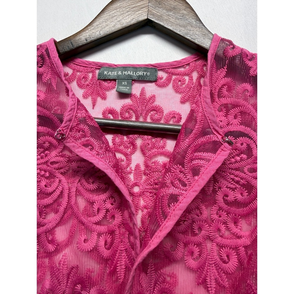 Kate & Mallory Mesh Blouse Top Womens XS Pink Embroidered Lace Sheer 3/4 Sleeve - Picture 3 of 9